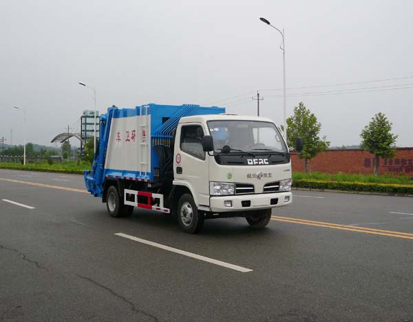 東風小霸王壓縮式垃圾車價格--垃圾車廠家