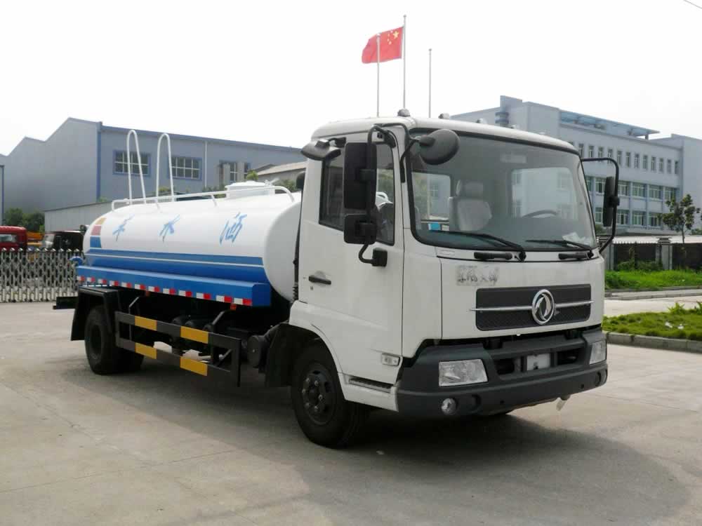 貴陽小型賣3噸灑水車 5噸灑水車在價(jià)格 8噸灑水車質(zhì) 10噸灑水車