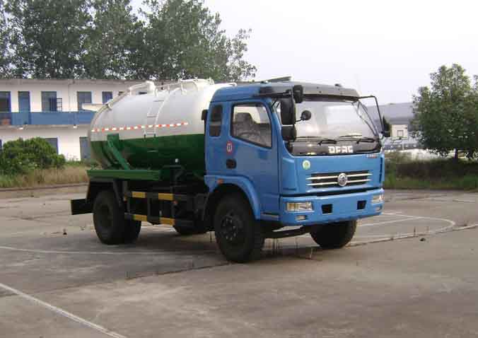 東風(fēng)多利卡沼氣池吸污車