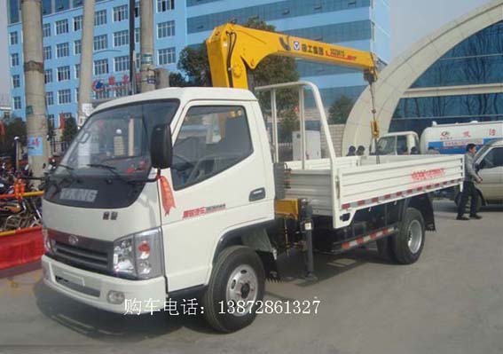 隨車起重運(yùn)輸車多少錢，隨車起重運(yùn)輸車價(jià)格，隨車起重運(yùn)輸車圖片