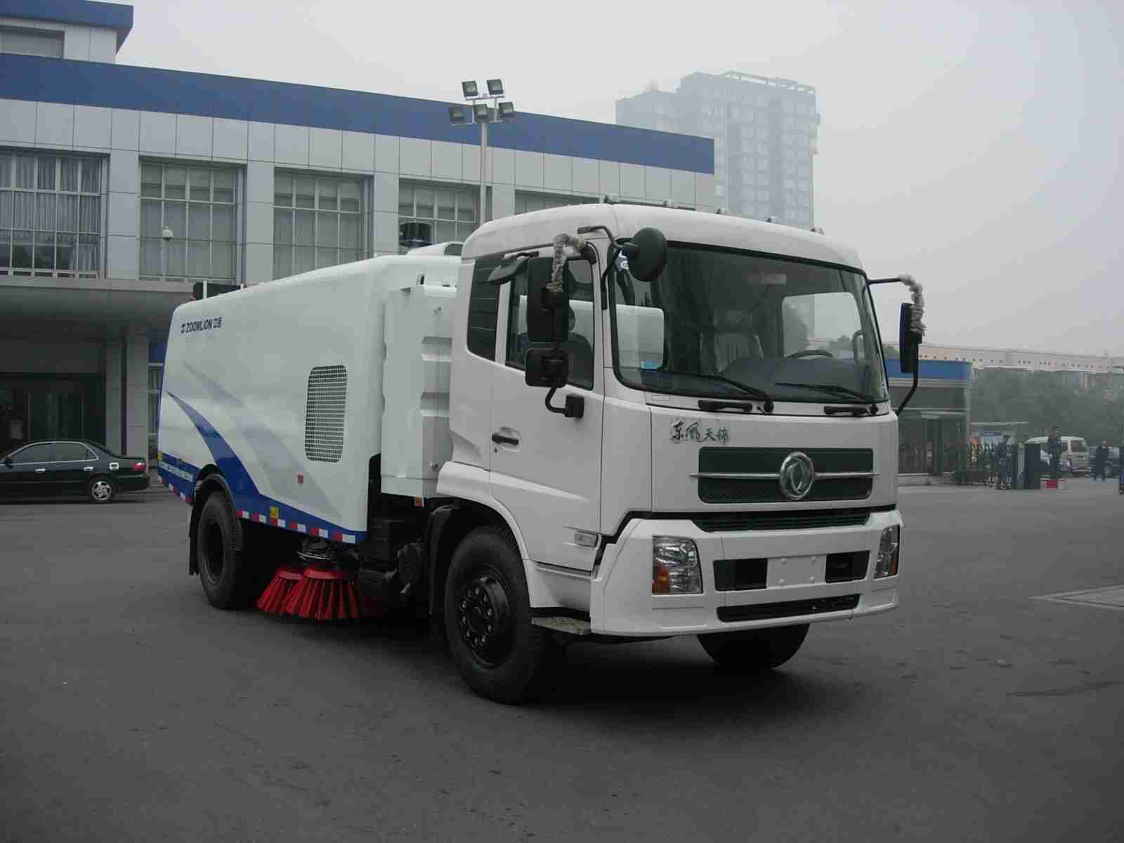 洗掃車|掃路機|垃圾清掃車|小型掃路車|山東掃路車廠家|