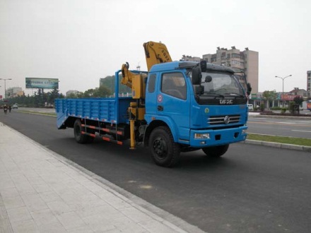 低平板運(yùn)輸車|工程機(jī)械運(yùn)輸車|挖機(jī)運(yùn)輸車|清障拖車|