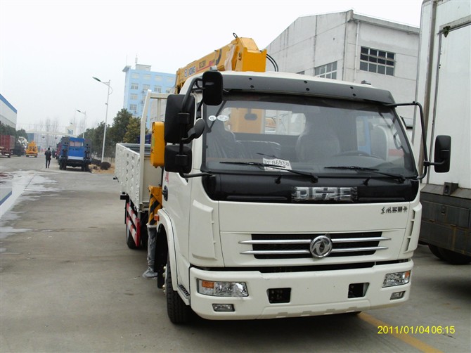 濰坊隨車吊 8噸隨車吊 東風(fēng)145隨車吊 東風(fēng)153隨車吊