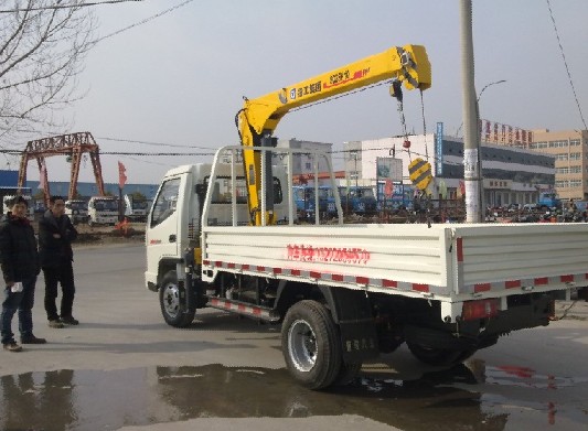 呼和浩特上藍(lán)牌隨車(chē)吊哪里有賣(mài)2噸 3.2噸隨車(chē)吊哪里有賣(mài)