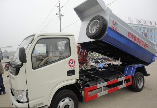 揚(yáng)州、泰州哪里有賣(mài)垃圾車(chē)的,環(huán)衛(wèi)垃圾車(chē) 垃圾箱廠(chǎng)家,垃圾車(chē)多少錢(qián)