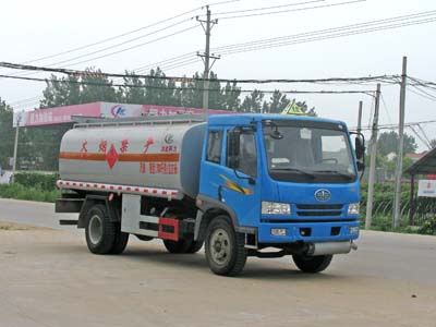 廣東江門購買油罐車？湖北程力歡迎您