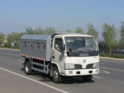 東風(fēng)福瑞卡密封式垃圾車