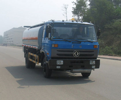 湖北隨州東風(fēng)平頭加油車生產(chǎn)廠家報價