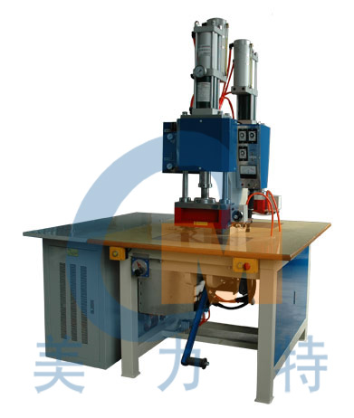 救生衣熱合機(jī)   救生衣熱合機(jī)價格