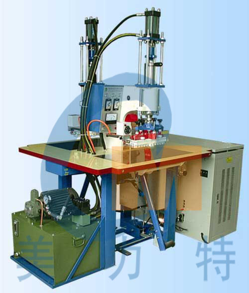 氣動式腳踏高周波機(jī)  氣動式腳踏高周波機(jī)廠家