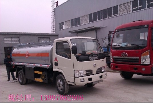 黃山 宿州哪里有賣小型加油車流動(dòng)油罐車