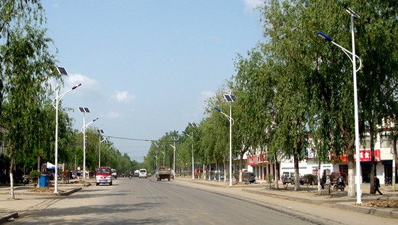 鷹城平頂山太陽(yáng)能路燈，河南太陽(yáng)能路燈，LED路燈價(jià)格