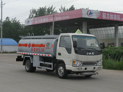 株洲 衡陽(yáng) 懷化5噸油罐車(chē)價(jià)格 江淮加油車(chē)廠家