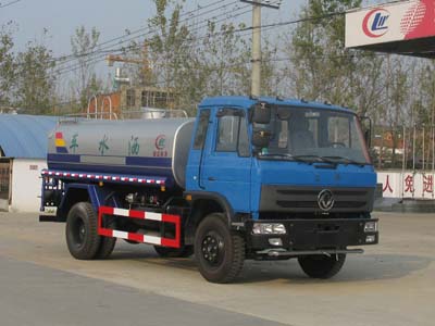 北京懷柔縣園林灑水車  東風(fēng)尖頭灑水車  前四后八灑水車報價