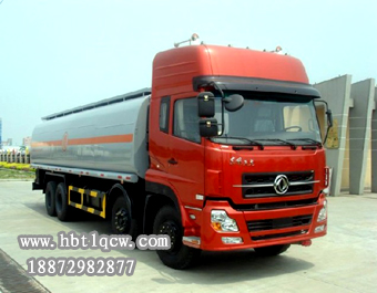 廠家夏季促銷(xiāo)油罐車(chē) 山西運(yùn)油車(chē)www.hbtlqcw.com加油車(chē)