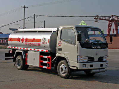 福田時(shí)代2噸加油車(chē)(CSC5040GJYB3楚勝加油車(chē))