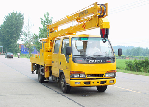 路燈修理車，高空作業(yè)車廠家，慶鈴五十鈴20米伸宿式高空作業(yè)車廠家直