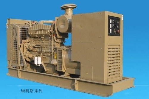 2000KW康明 斯柴油發(fā)電機組