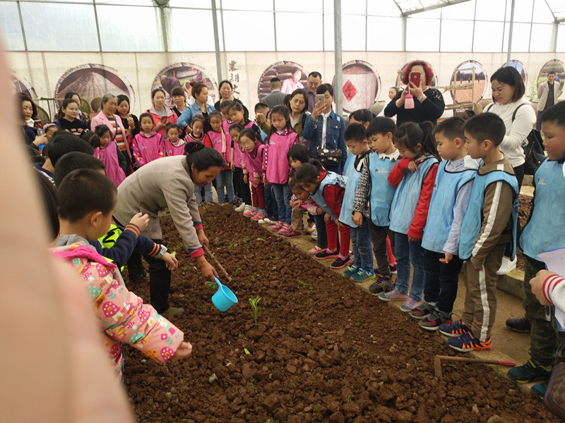 重慶中小學(xué)生實(shí)踐基地，給您的孩子不一樣體驗(yàn)~