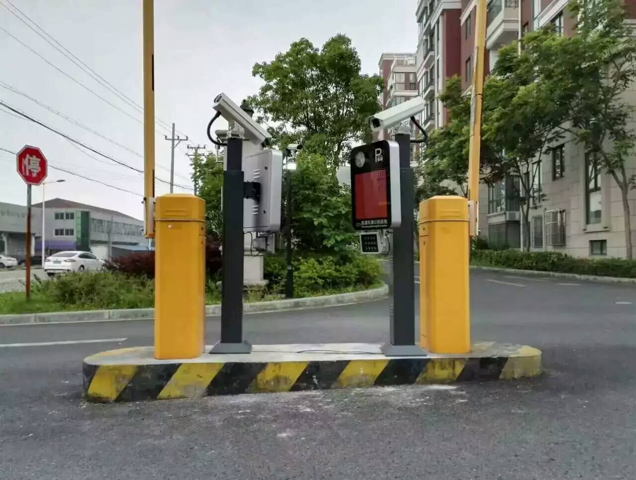 河南車牌識別安裝，鄭州車牌識別安裝，河南停車場系統(tǒng)安裝