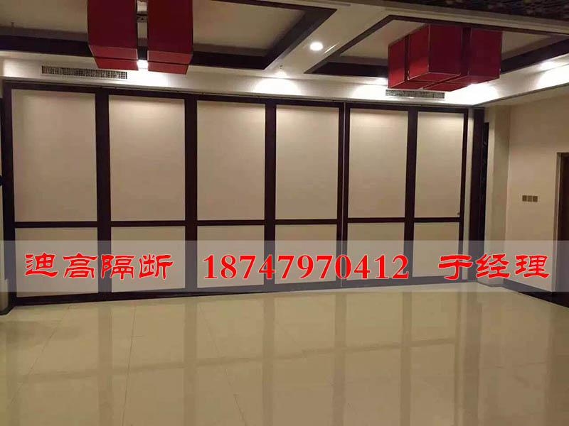 內(nèi)蒙古鄂爾多斯酒店活動(dòng)隔斷墻安裝工程