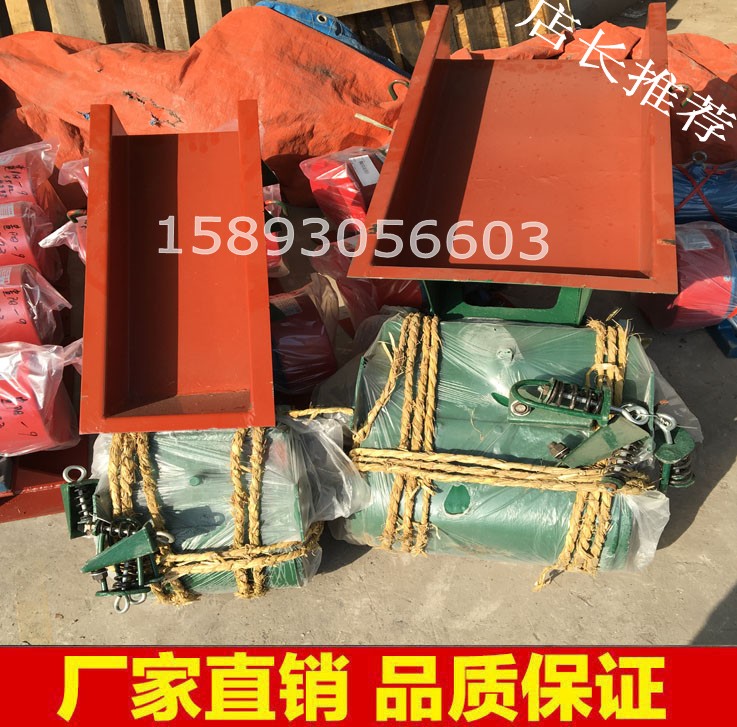 廠家生產(chǎn)GZ2電磁振動(dòng)給料機(jī)料倉專用輸送機(jī)價(jià)格便宜