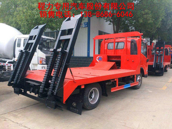 福建楚風(fēng)后八輪平板車低價(jià)促銷