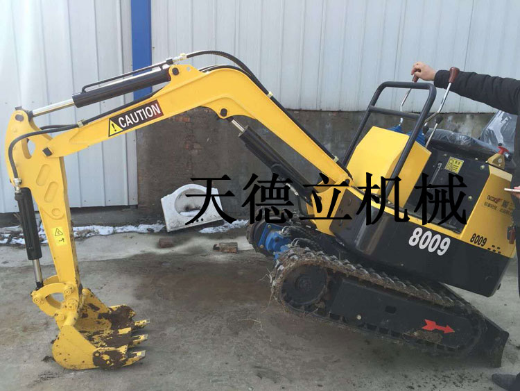 360度可旋轉(zhuǎn)微型挖掘機(jī) 1T建筑工程履帶式小型液壓推土機(jī)