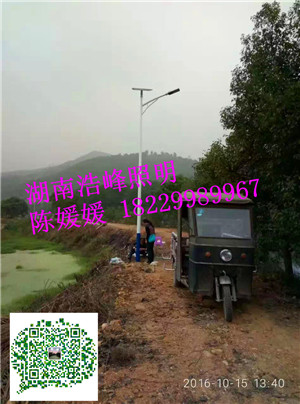 湖北LED太陽能路燈廠家黃石港LED太陽能路燈報(bào)價(jià)