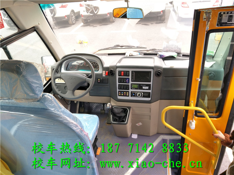 多利卡舞臺(tái)車普洱廠家