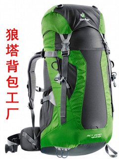 深圳登山包廠家_休閑登山包包禮品生產(chǎn)批發(fā)_包包樹網(wǎng)