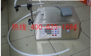 南康微電腦液體多功能灌裝機(jī)粉末包裝機(jī)的