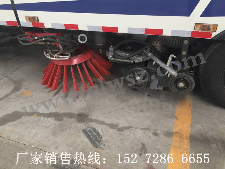 長(zhǎng)春12方多功能洗掃車(chē)價(jià)格