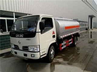 潛江5噸加油車(chē)