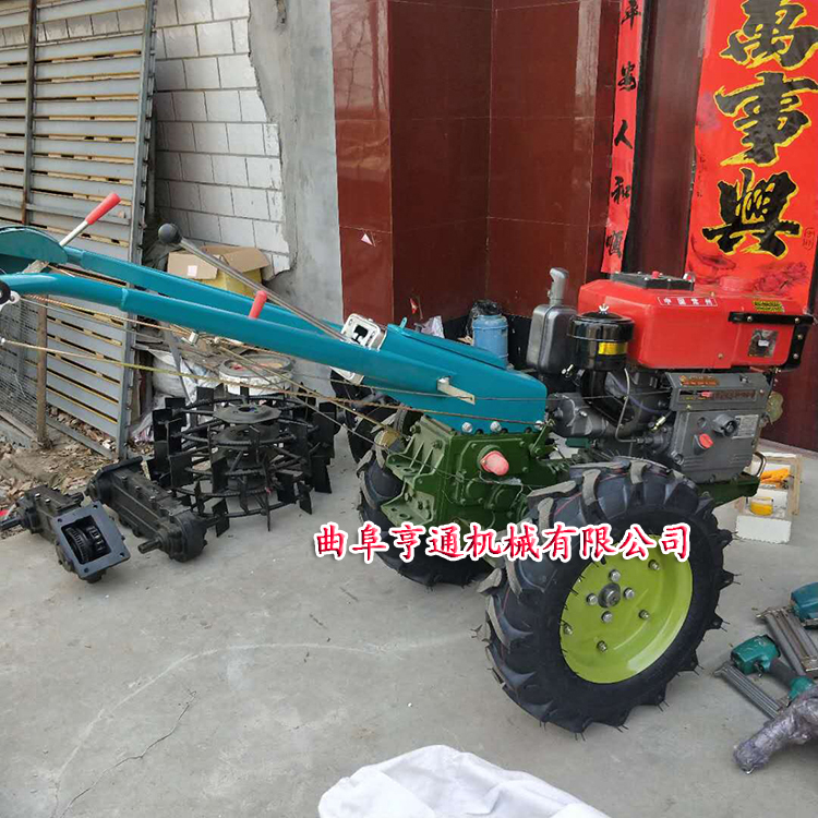 旋耕拖拉機(jī)廠供 果園手扶拖拉機(jī)旋耕機(jī) 手扶式柴油旋耕機(jī)參數(shù)