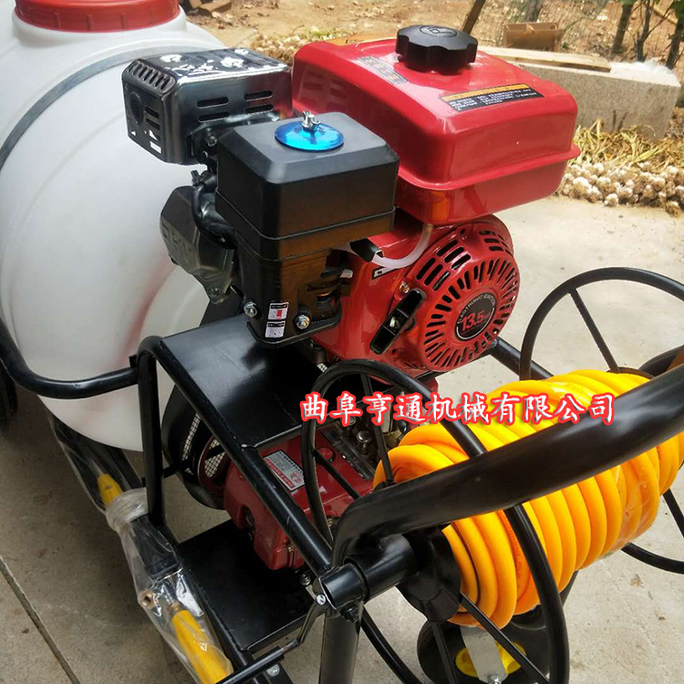 輕便手推式汽油打藥機 廠家  框架式農(nóng)用打藥機 價格低