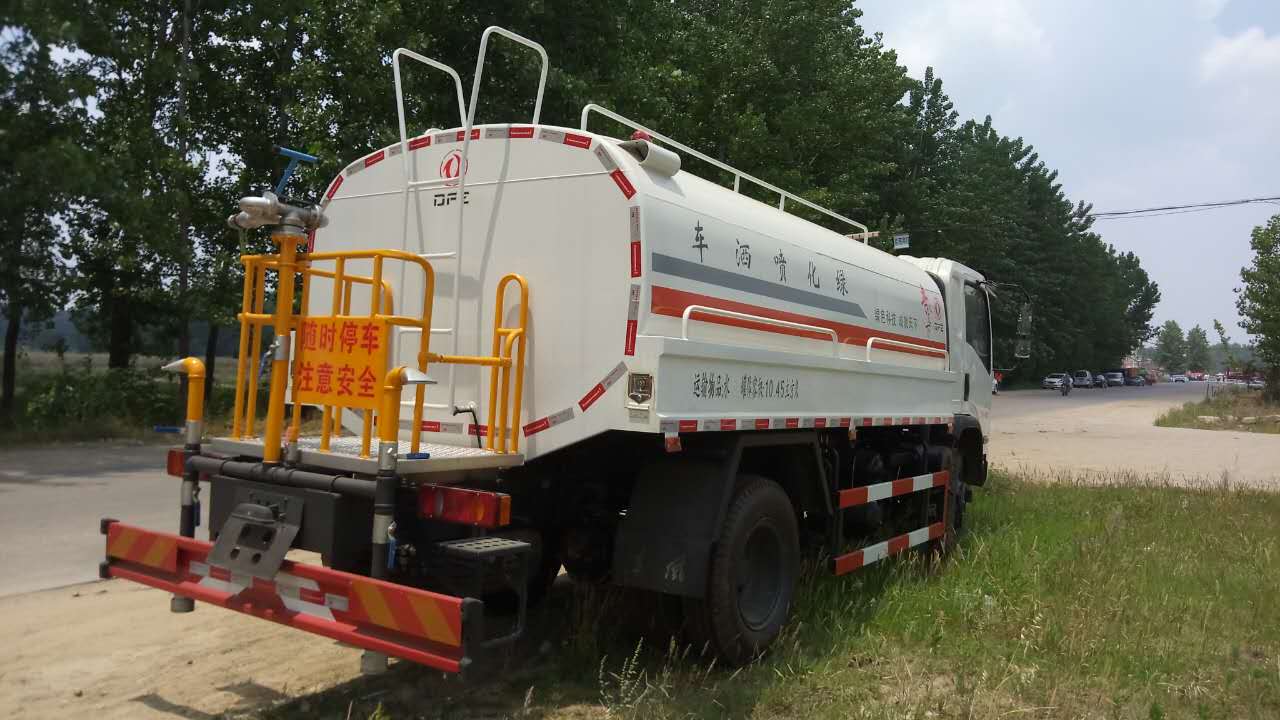 本溪市2-3噸小灑水車(chē)瘋狂搶購(gòu)