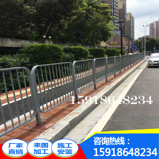 佛山道路護(hù)欄批發(fā)價(jià) 港式人行道隔離柵欄 深圳乙型道路防護(hù)欄