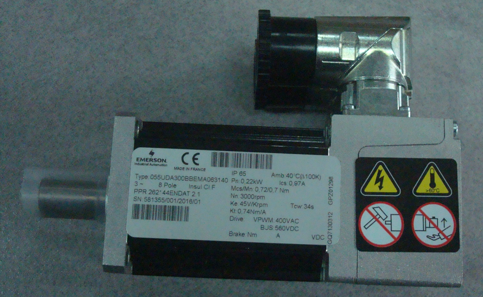 Servomotor EHL0904-I0RE2-B0-0702