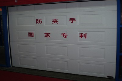 天津大港區(qū)【電動(dòng)門(mén)】車(chē)庫(kù)門(mén)廠家