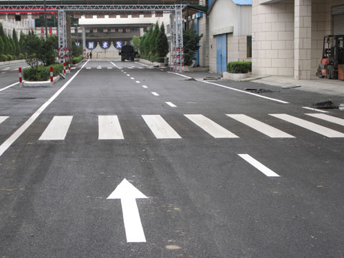 東莞2011酒店劃線，深圳道路劃線，惠州車位劃線，廣州斑馬線