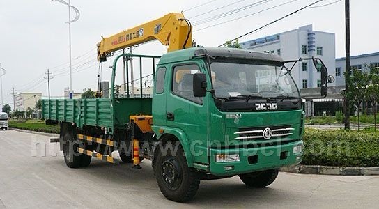 廣東東莞哪里有東風(fēng)多利卡隨車起重運(yùn)輸車