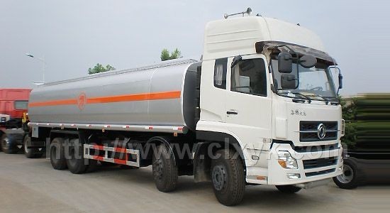 東風(fēng)天龍16.5噸加油車