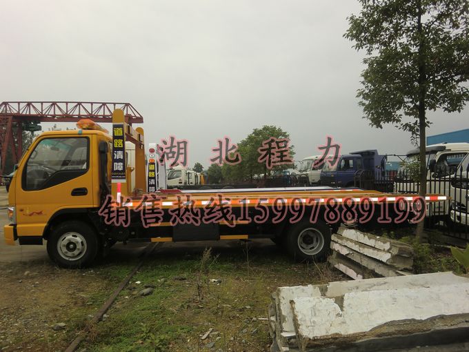 5噸施救車(chē)東風(fēng)施救車(chē)5噸一托二清障現(xiàn)貨 www.hbclw.org