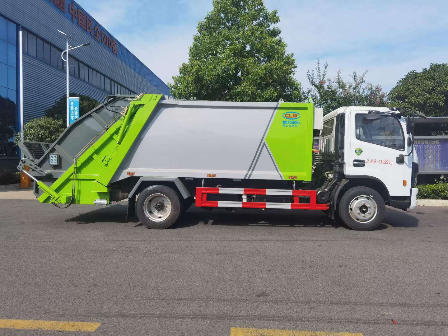 東風(fēng)9方壓縮垃圾車 中小城市街道專用 裝載量多操作簡單