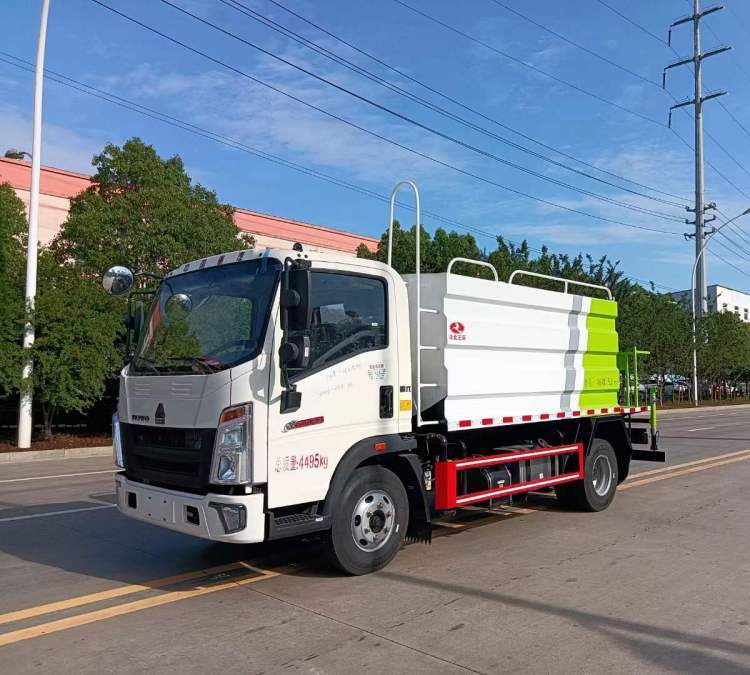 7方抑塵車 國六排放全國可上戶 重汽藍牌灑水車 豪沃輕卡