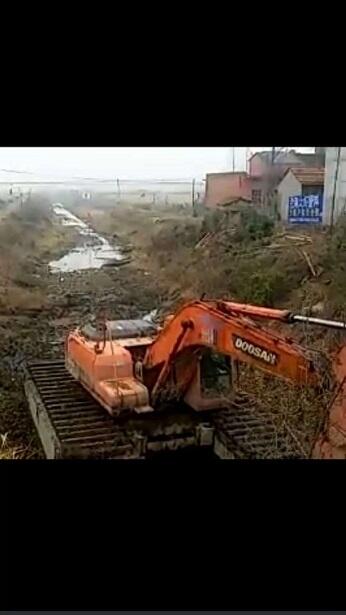 租賃水路挖掘機(jī)挖泥船武漢漢陽(yáng)蔡甸周邊