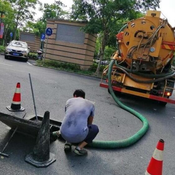 南京大廠清理化糞池，工廠清理隔油池，大小型排污管道疏通