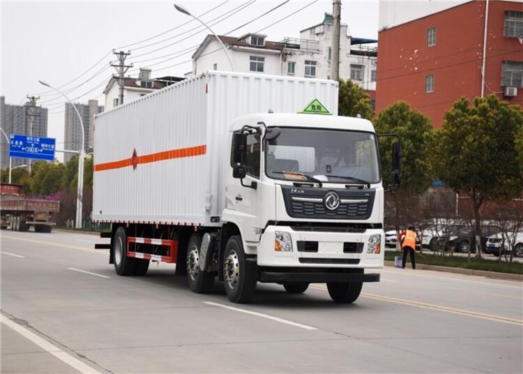 張家口鋼氣瓶運(yùn)輸車廠家