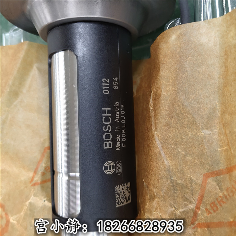 徐工XR680F康機(jī)噴油器4955524德國(guó)產(chǎn)品2867147貨期兩周